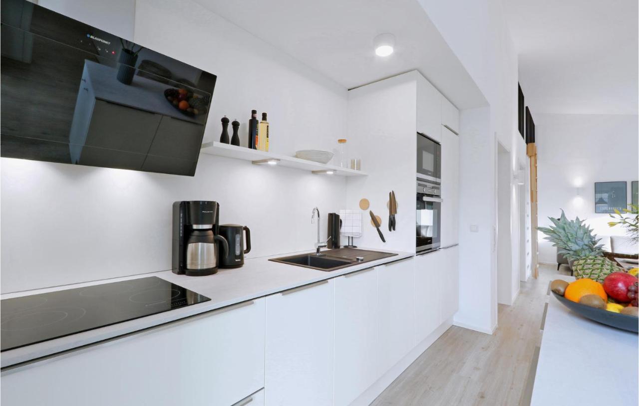 Stunning Home In Lembruch-Duemmer See With Wifi Exterior photo